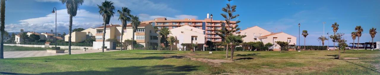 Atractivo Apartamento En La Playa Con Parking Roquetas de Mar Dış mekan fotoğraf